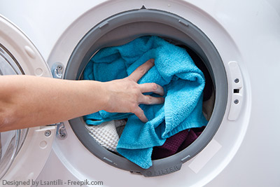 Waschmaschine beim Waschprogramm wählen